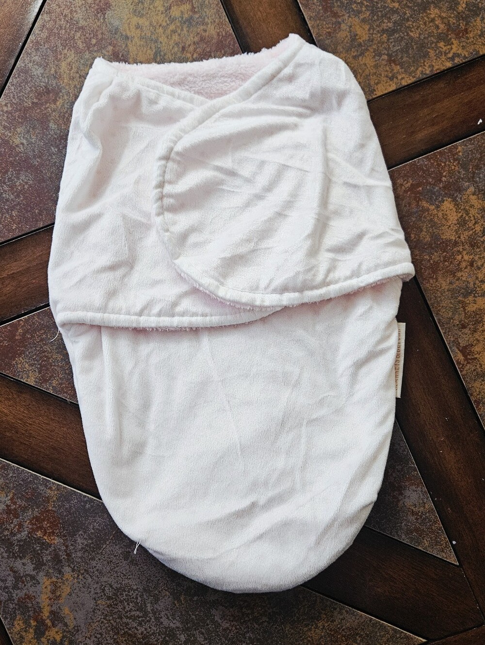 Blankets & Beyond Plush Swaddle, 0-3mos